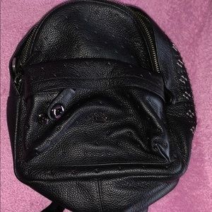 🚧SOLD ON MERC. Account 🚧Coach bag